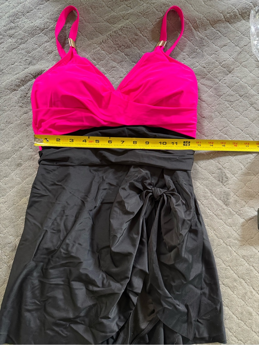 Women’s one piece swimsuit tummy control Swim Dress C/D cup hot pink  Large NWT
